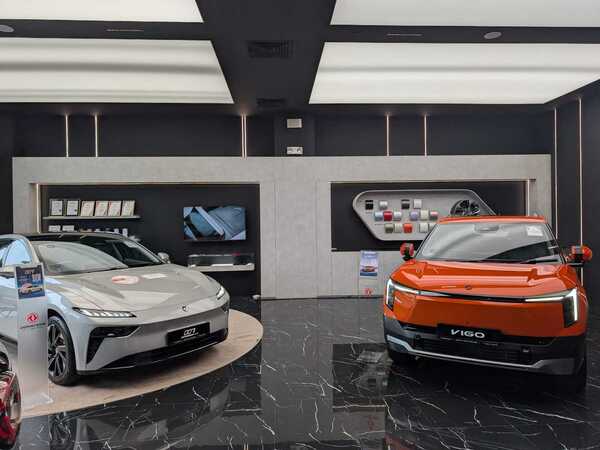 Dongfeng 007 Electric