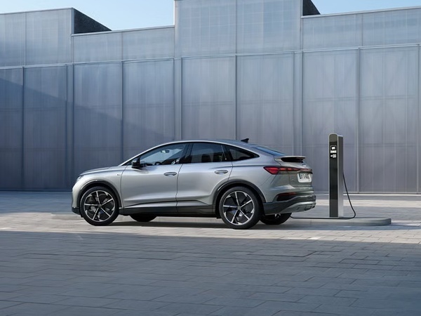 Audi Q4 Sportback e-tron Electric