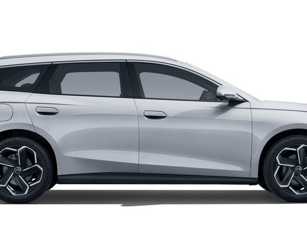 BYD Seal 6 Touring Plug-in Hybrid