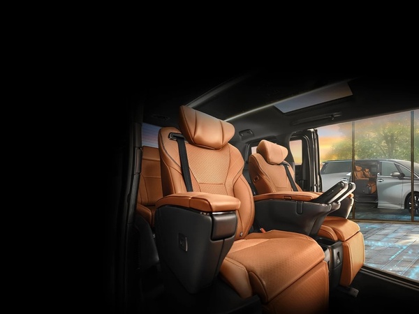 Toyota Vellfire Hybrid