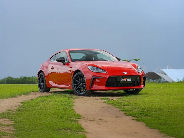 Toyota GR86