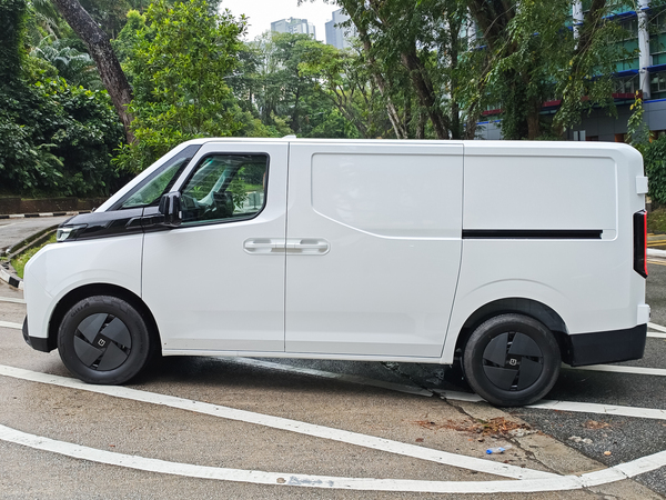 Farizon SuperVan Electric